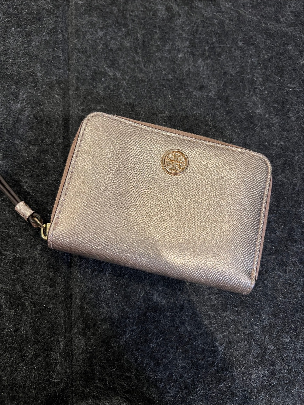 Tory Burch Metallic Rose Gold Emerson mini Zip Wallet